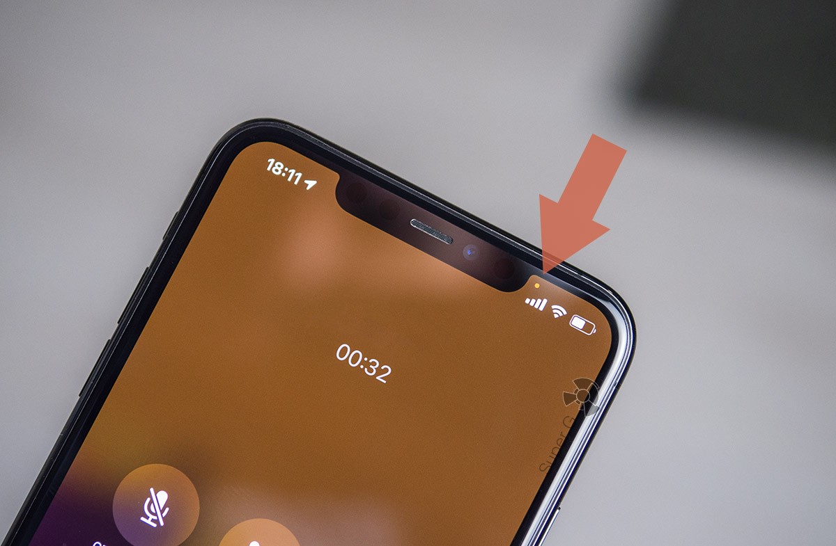 What Does the Yellow Dot Mean on iPhones?